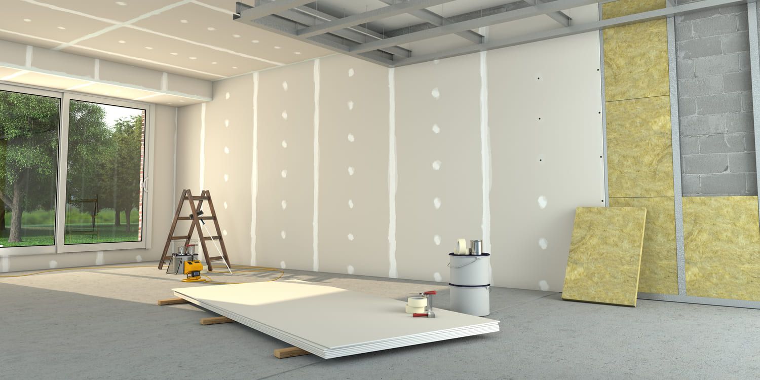 Trockenbauwand mit Wärmedämmung im Aufbau